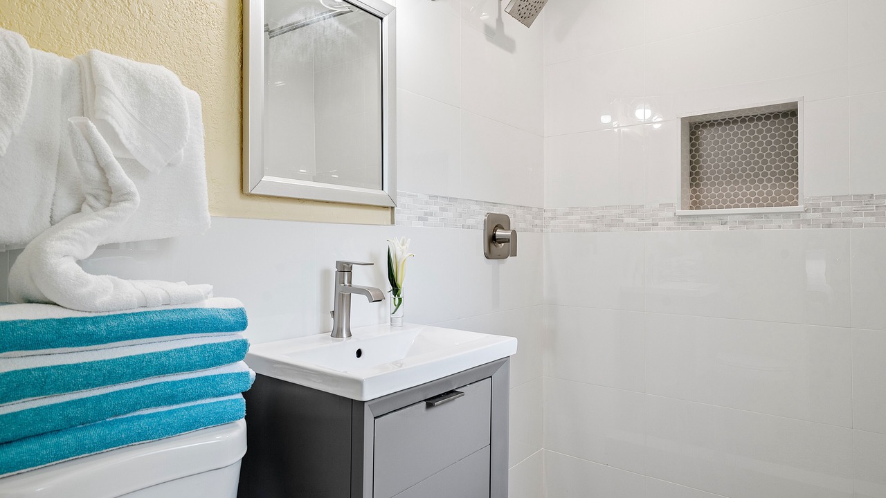Photo of Bathroom in Rock Harbor