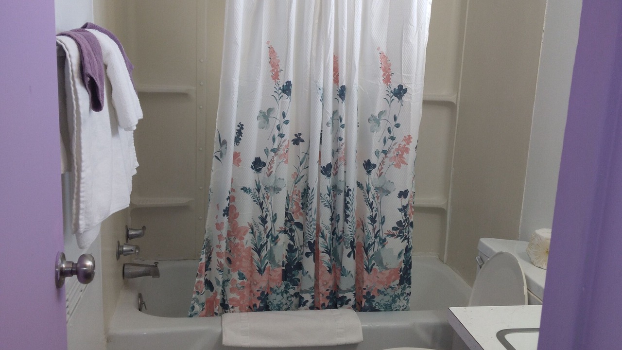 Photo of Bathroom in Scottsbluff