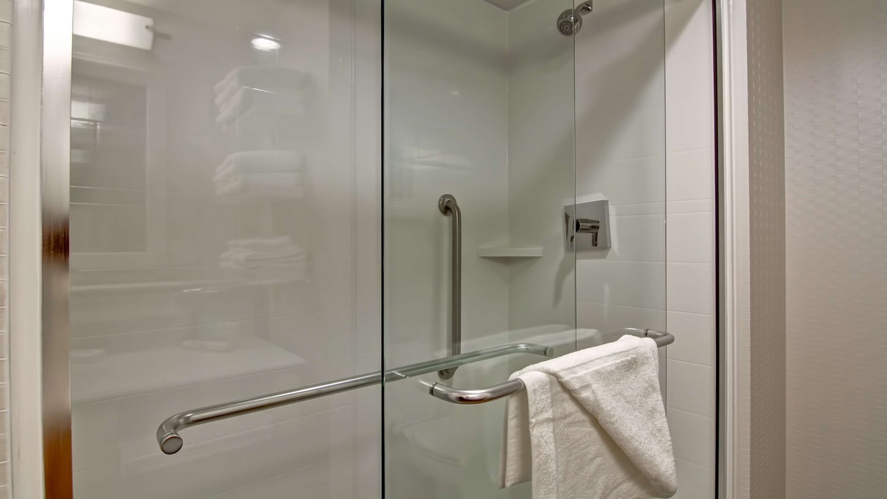 Photo of Bathroom in North Industrial