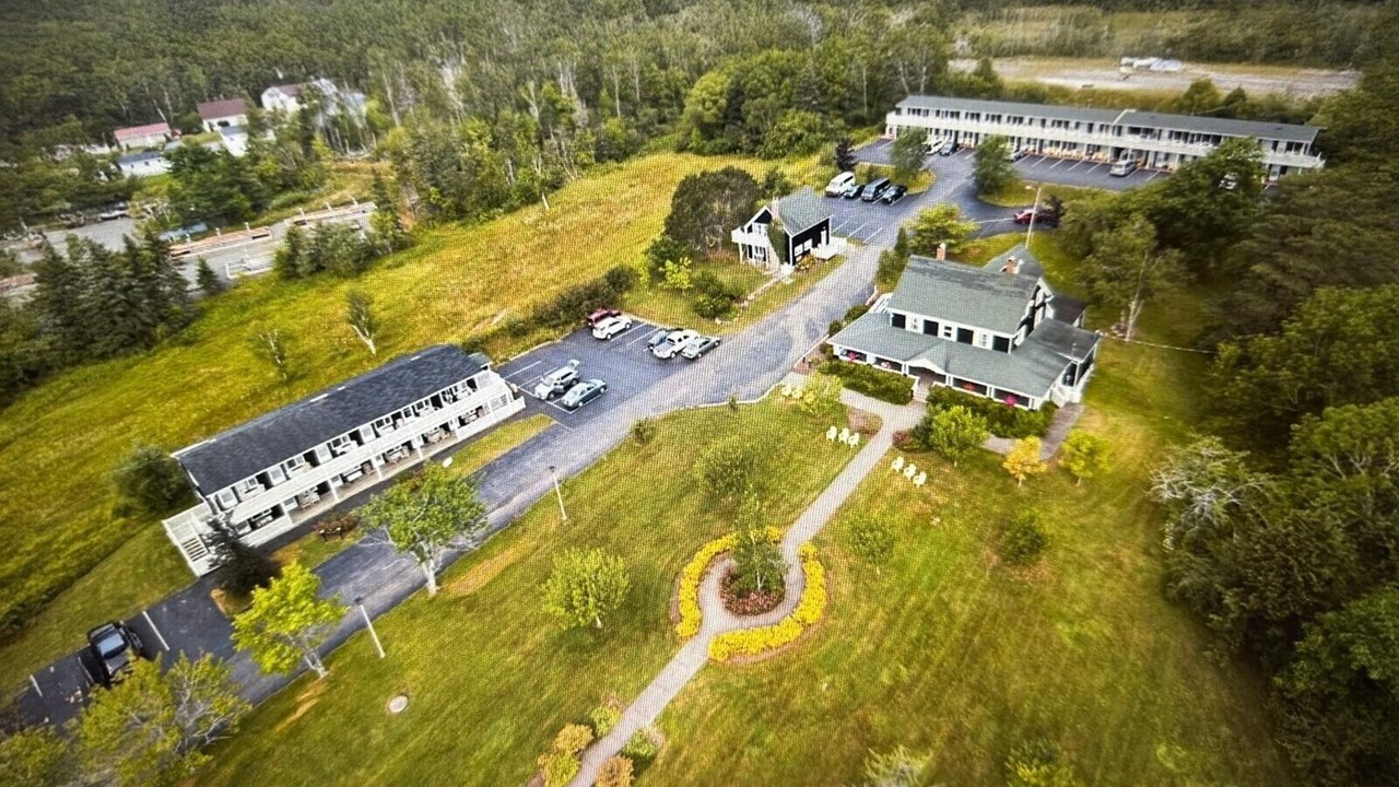 Photo of Others in Baddeck