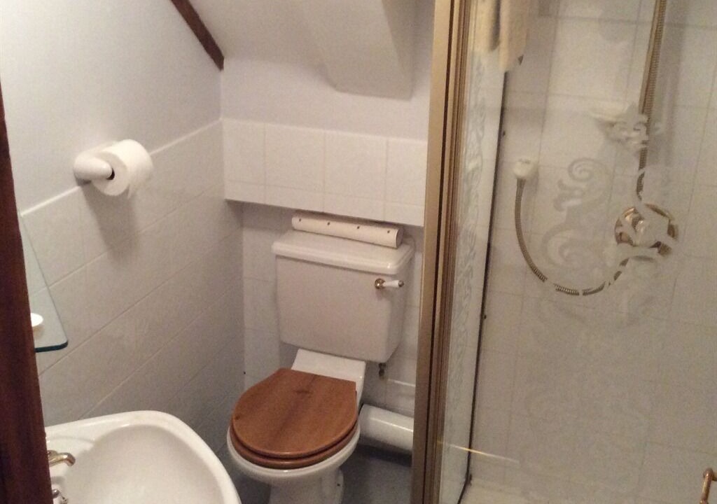 Photo of Bathroom in Upton upon Severn