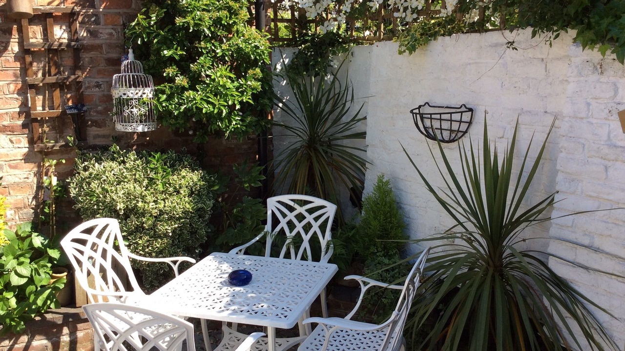 Photo of Patio Balcony in Upton upon Severn