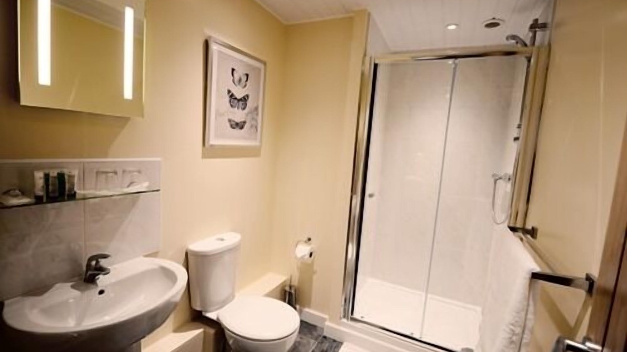 Photo of Bathroom in Wem