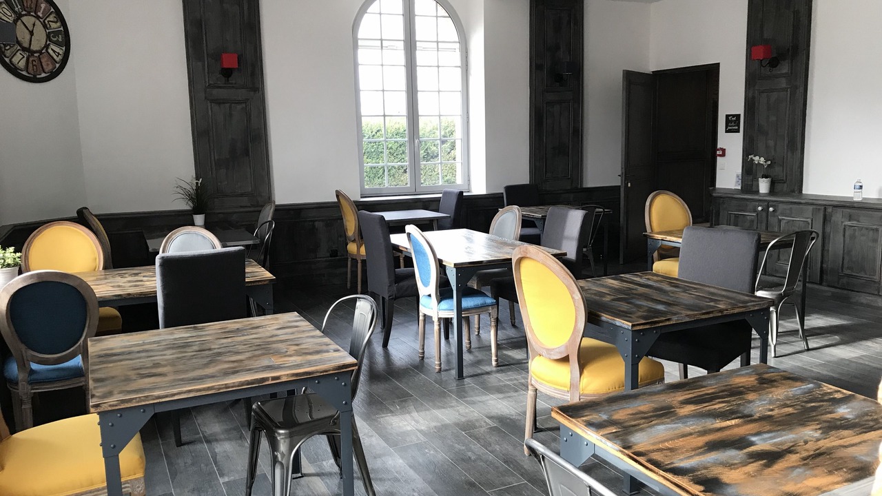 Photo of Others in L'Honor-de-Cos