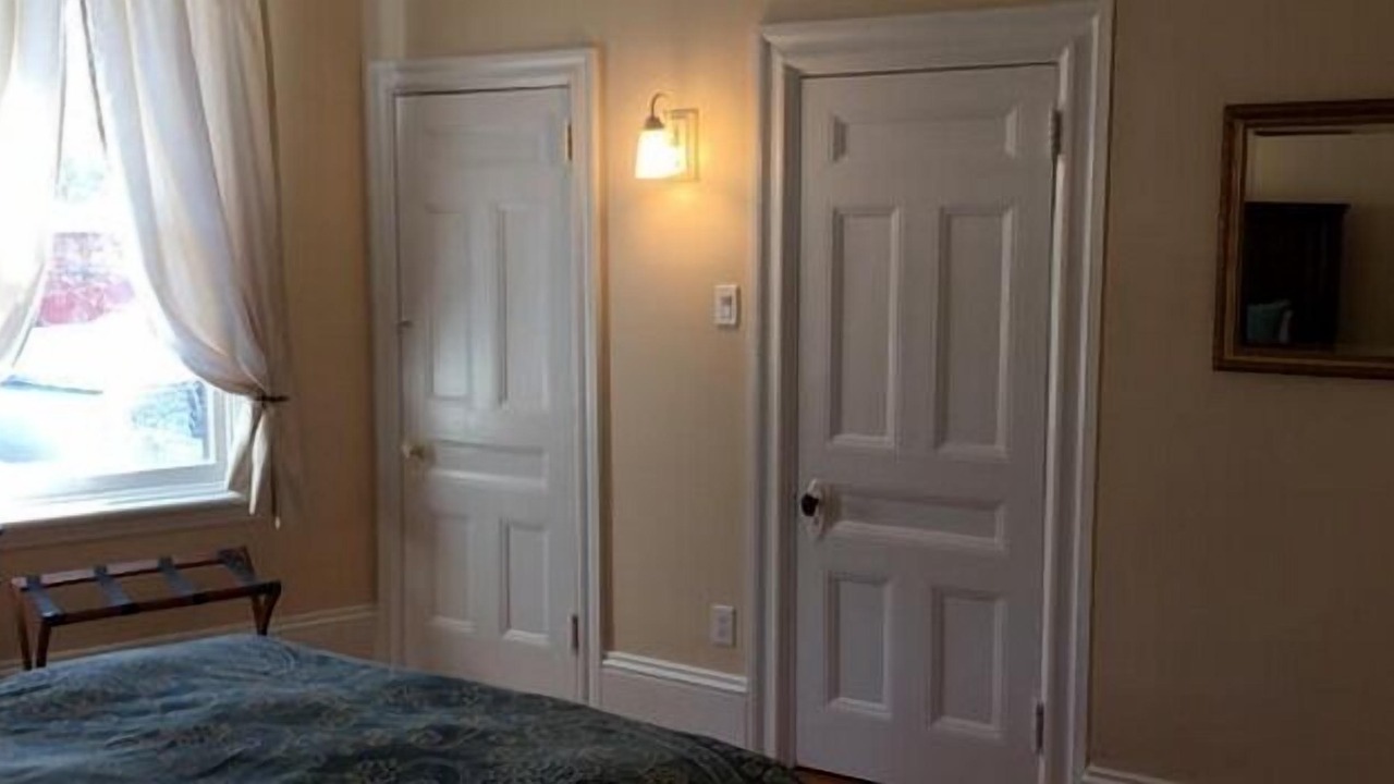 Photo of Bedroom in Downtown Ottawa