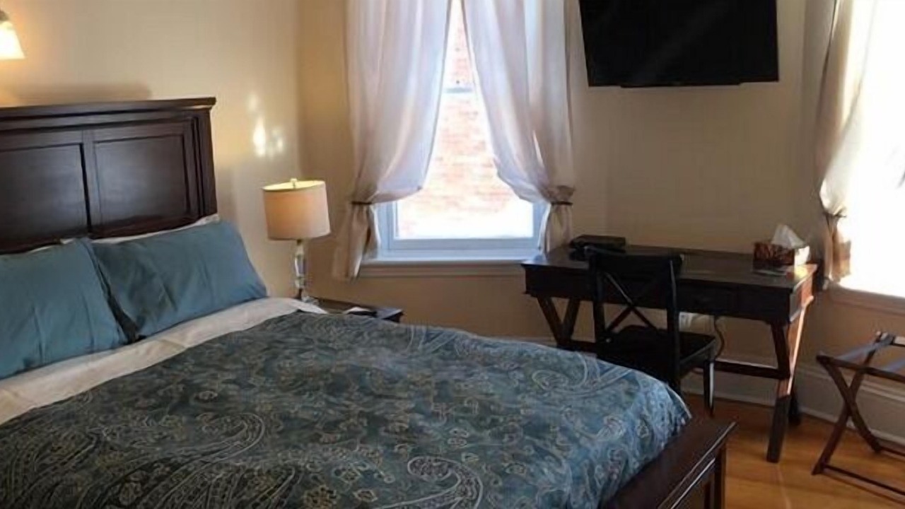Photo of Bedroom in Downtown Ottawa