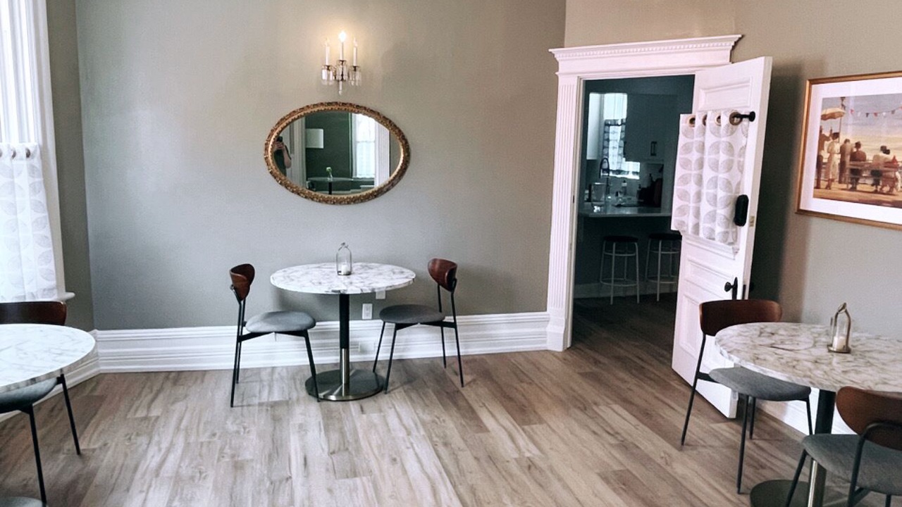 Photo of Livingroom in Downtown Ottawa