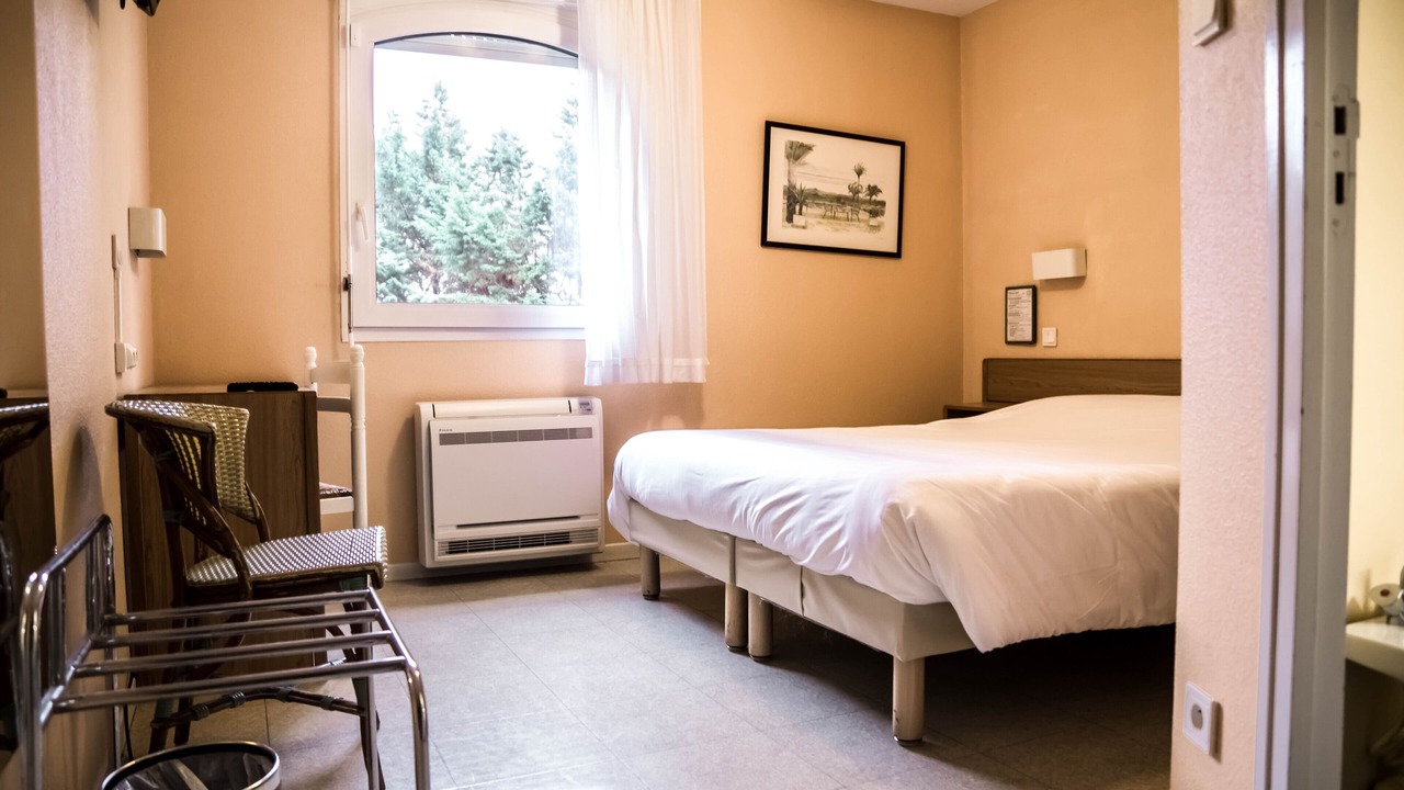 Photo of Bedroom in Castelnaudary