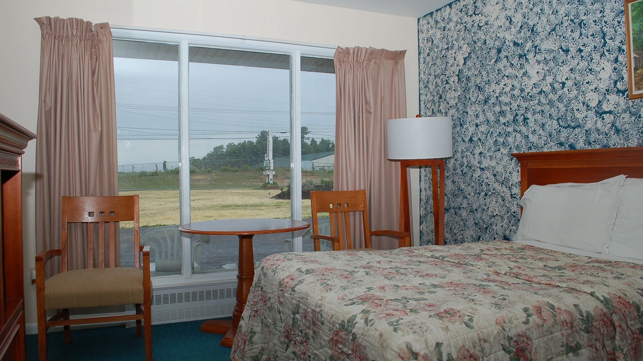 Photo of Bedroom in Fort Edward