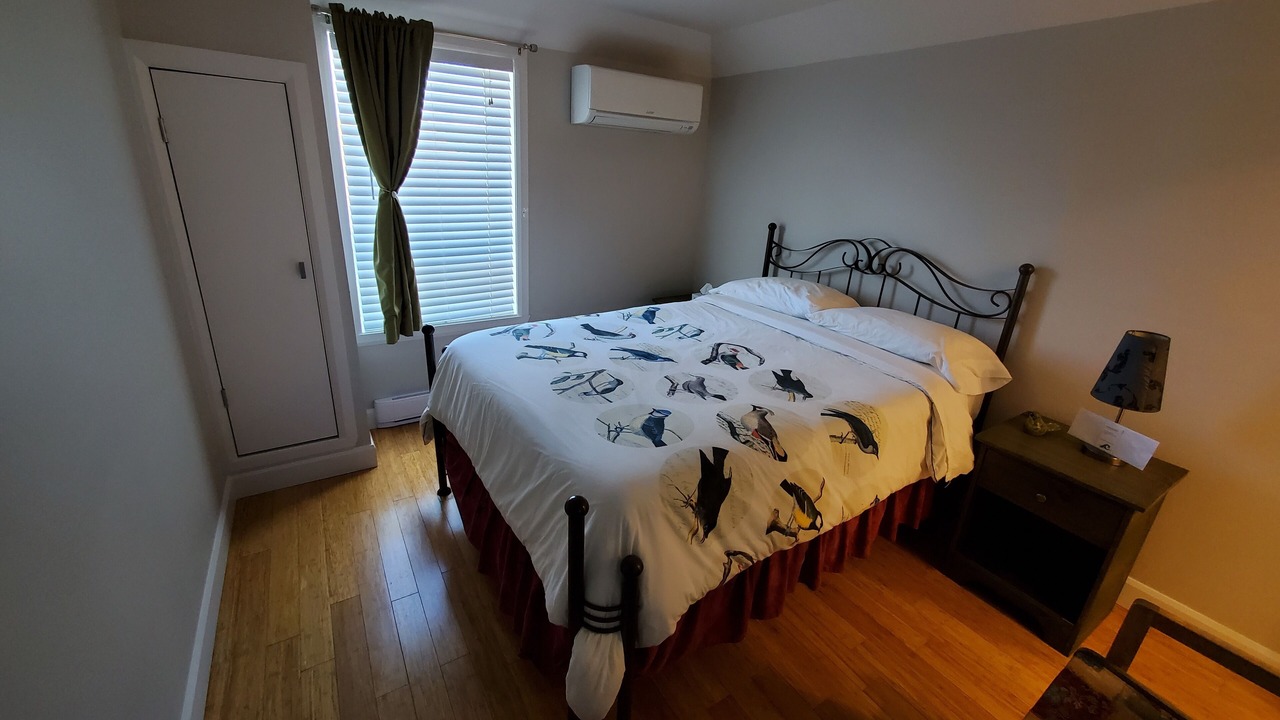 Photo of Bedroom in Grandes-Bergeronnes