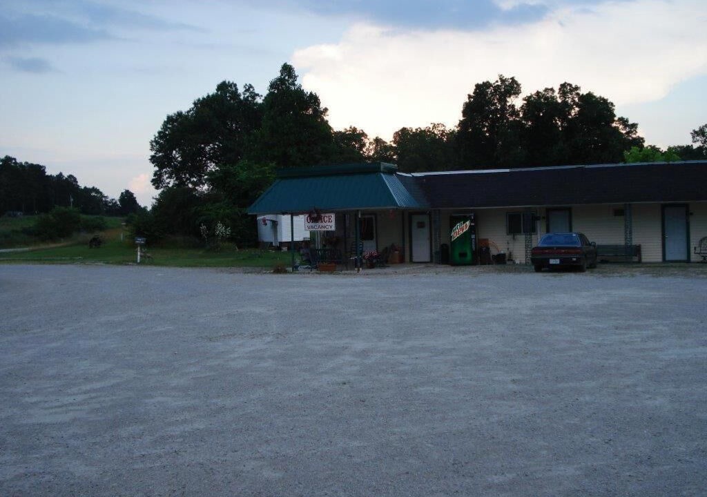 Photo of Outdoor in Thayer