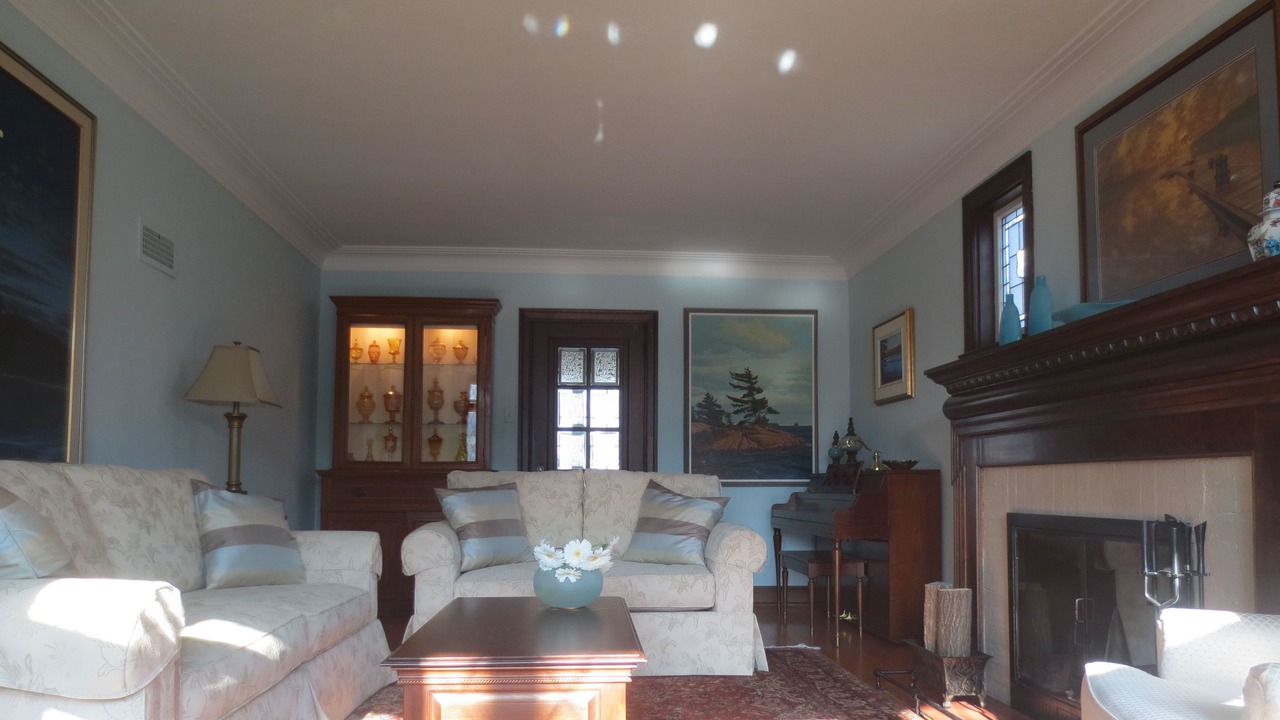 Photo of Livingroom in Thorold