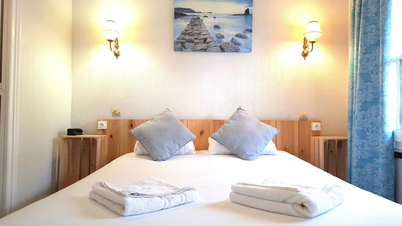 Photo of Bedroom in Deauville City Centre