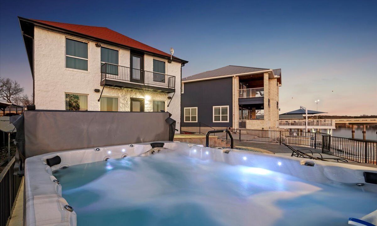 Photo of Outdoor in Kingsland