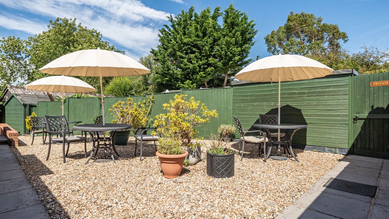 Photo of Outdoor in Chard