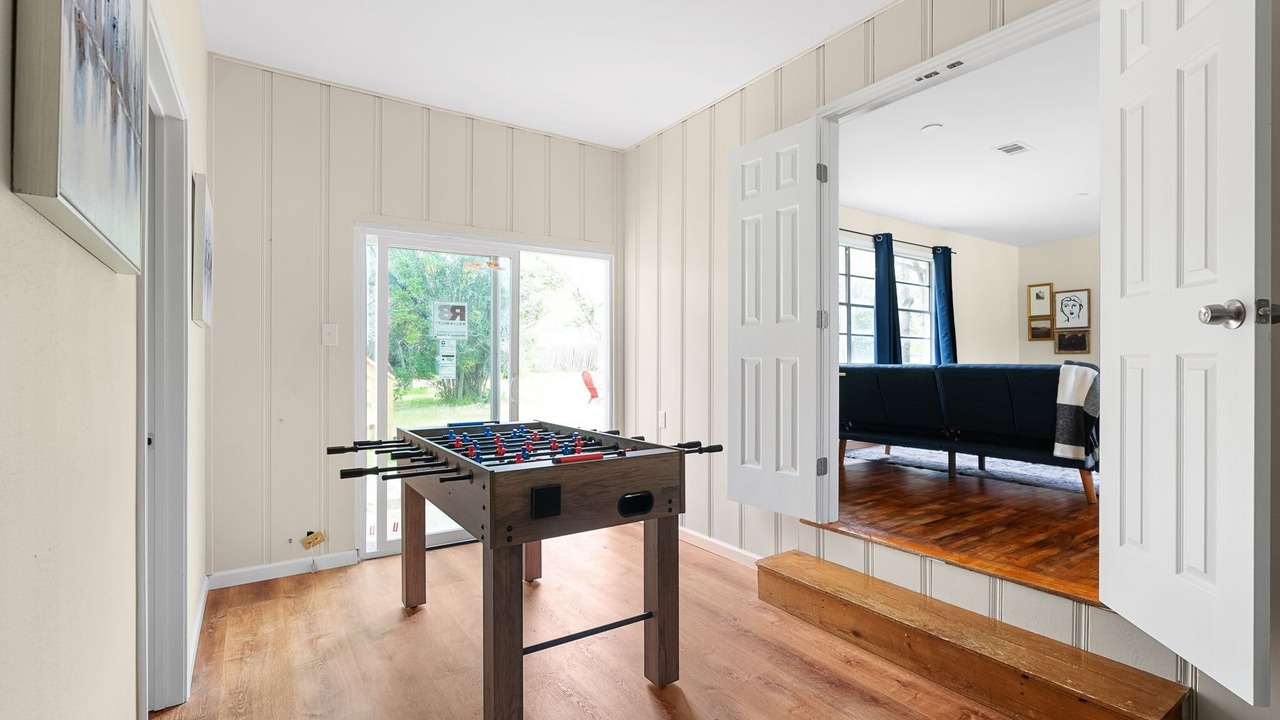 Photo of Bedroom in North Austin Civic Association