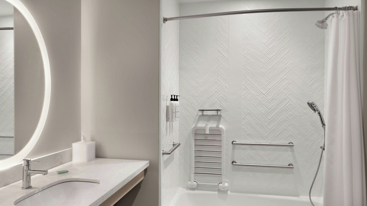 Photo of Bathroom in Crown Point