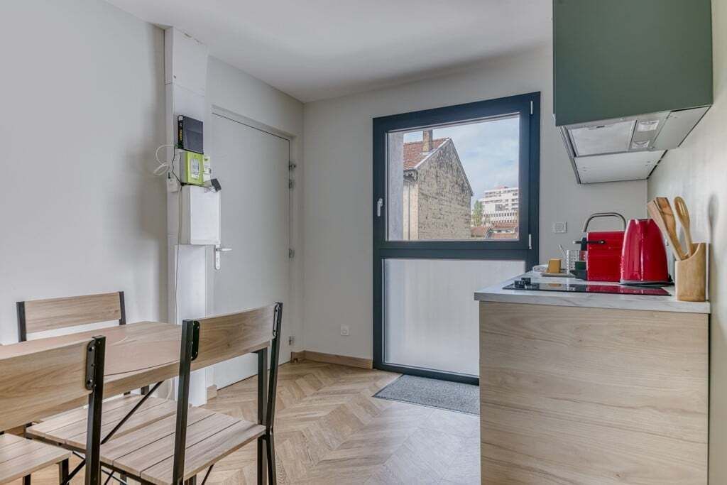 Photo of Kitchen in Leon Blum - Bon Coin