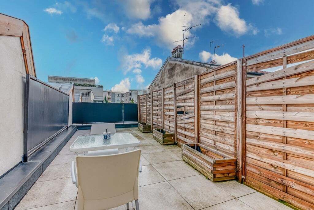 Photo of Patio Balcony in Leon Blum - Bon Coin