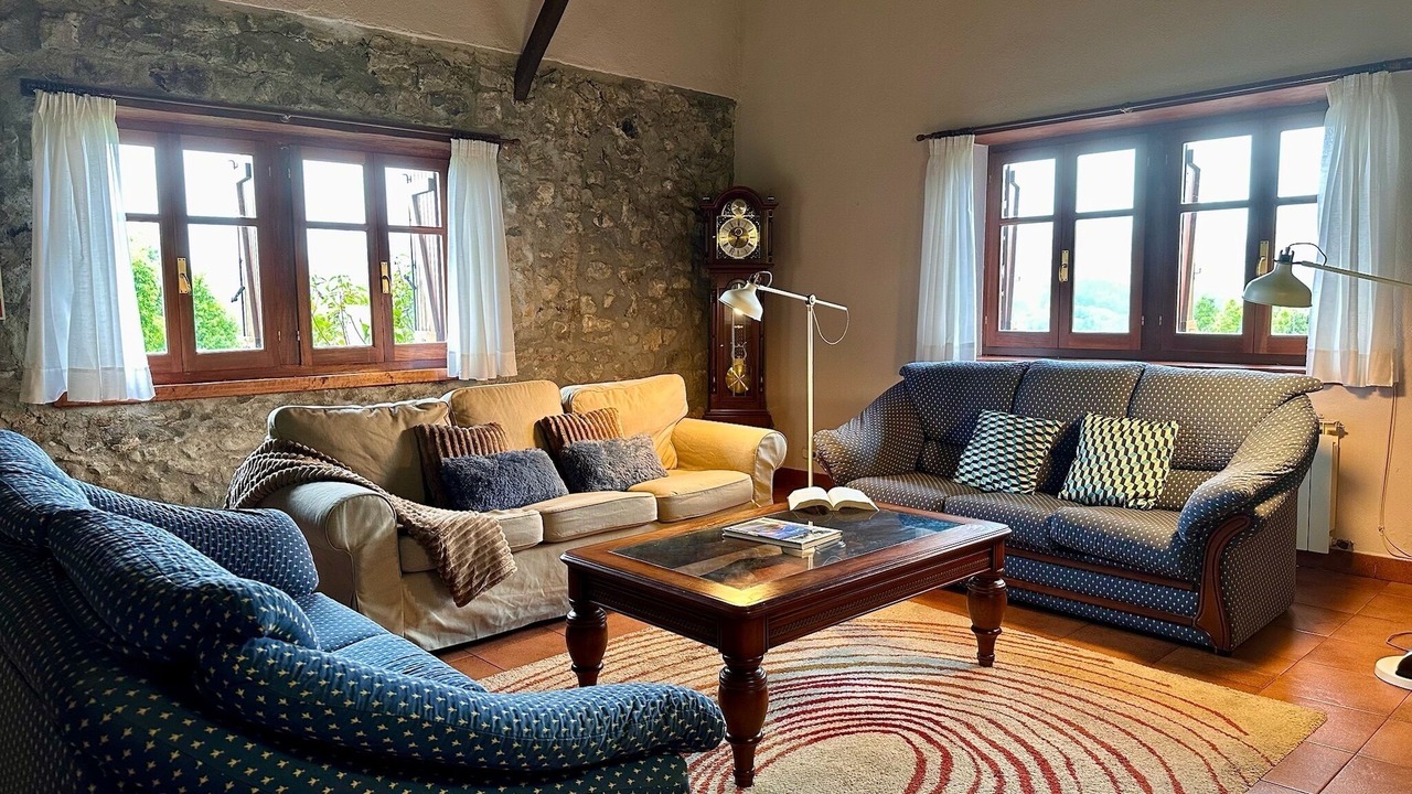 Photo of Livingroom in Gautegiz Arteaga