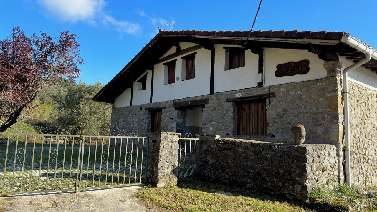 Photo of Outdoor in Gautegiz Arteaga