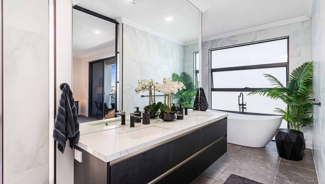 Photo of Others in Biggera Waters