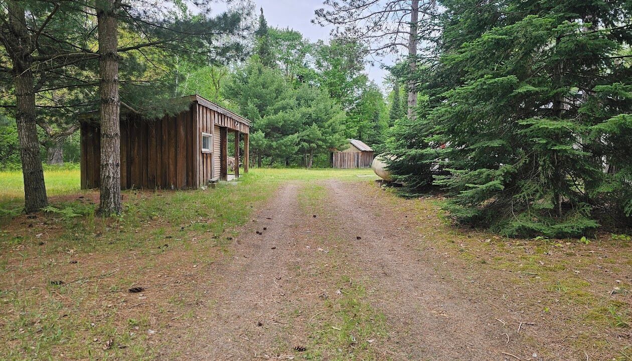 Photo of Outdoor in Manton