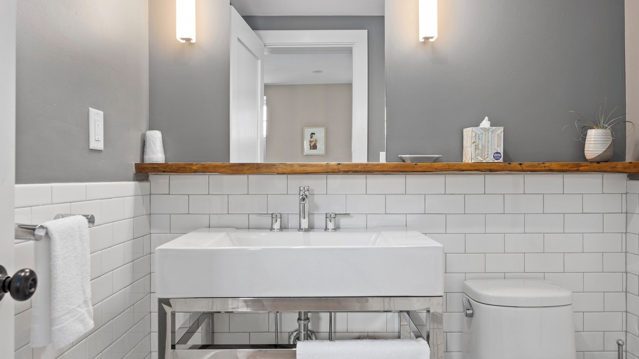 Photo of Others in Hudson