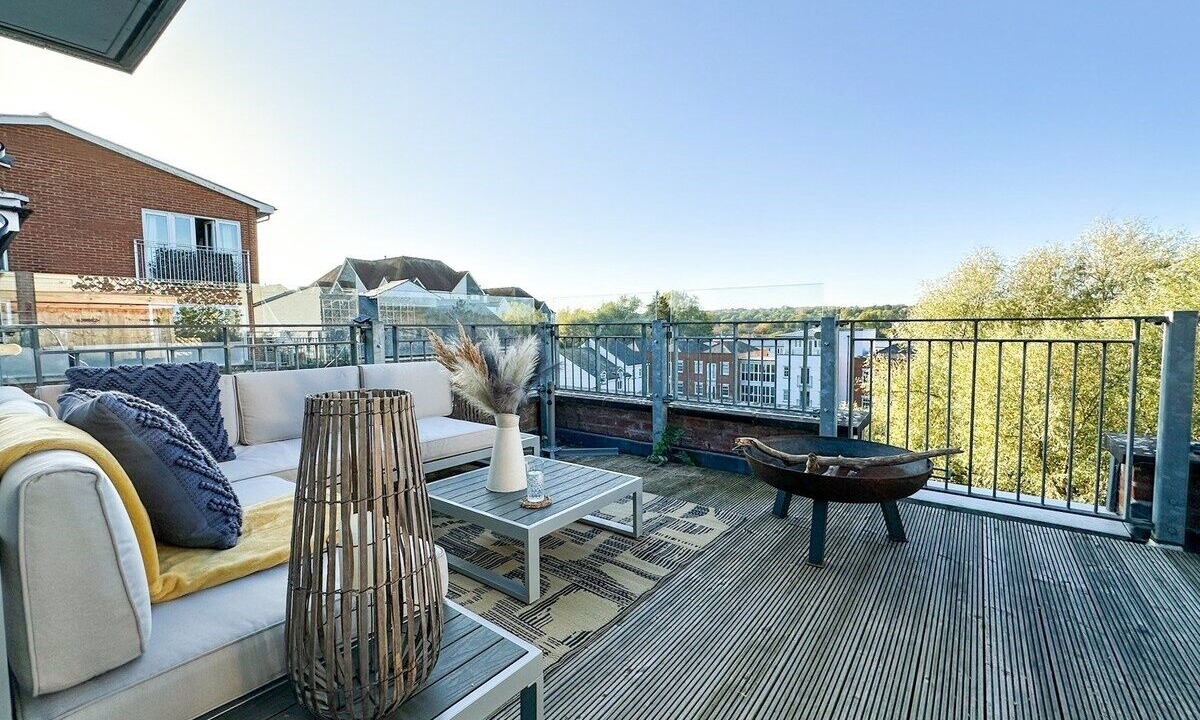 Photo of Patio Balcony in Canterbury