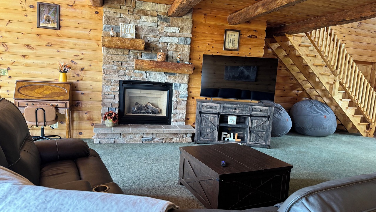 Photo of Livingroom in Lewisburg