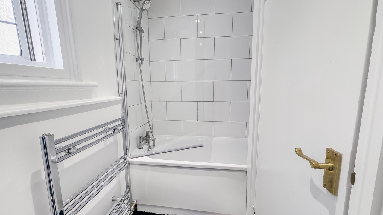 Photo of Others in Woodside