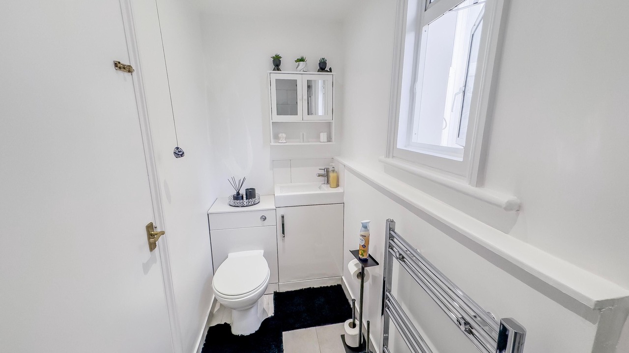 Photo of Others in Woodside