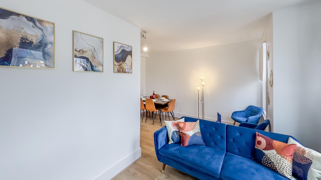 Photo of Others in Woodside