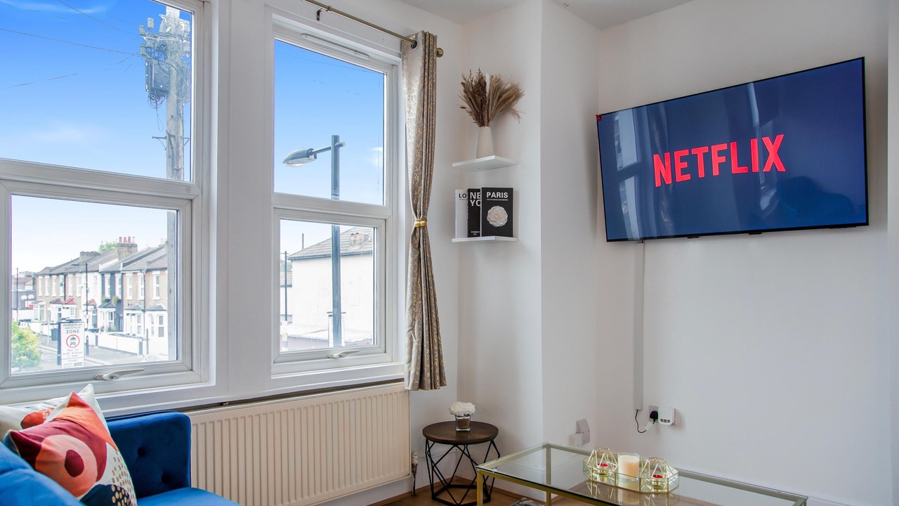 Photo of Others in Woodside