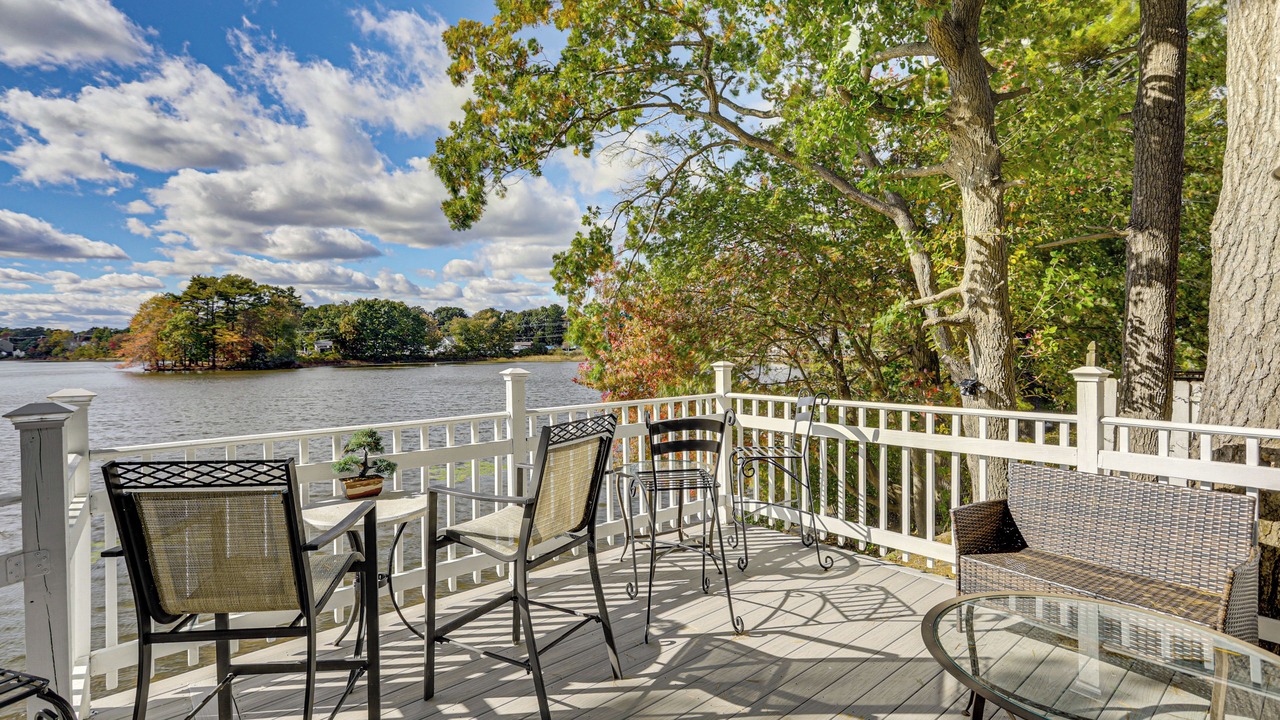 Photo of Outdoor in Pembroke