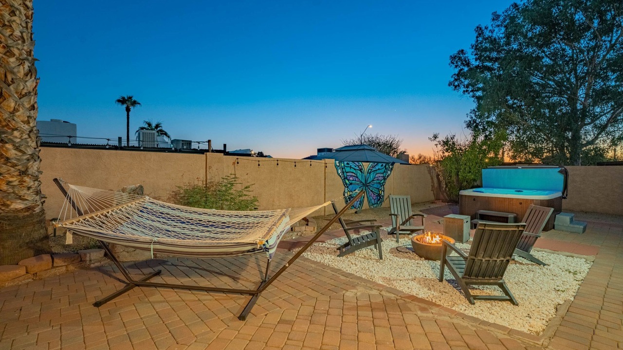 Photo of Patio Balcony in Shea North Estates