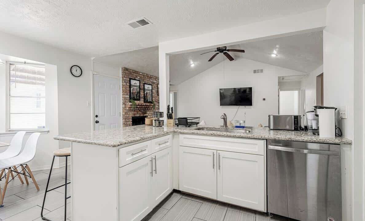 Photo of Kitchen in Spring Branch Central