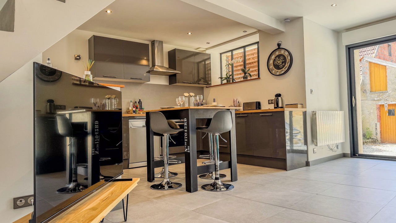 Photo of Kitchen in Sours