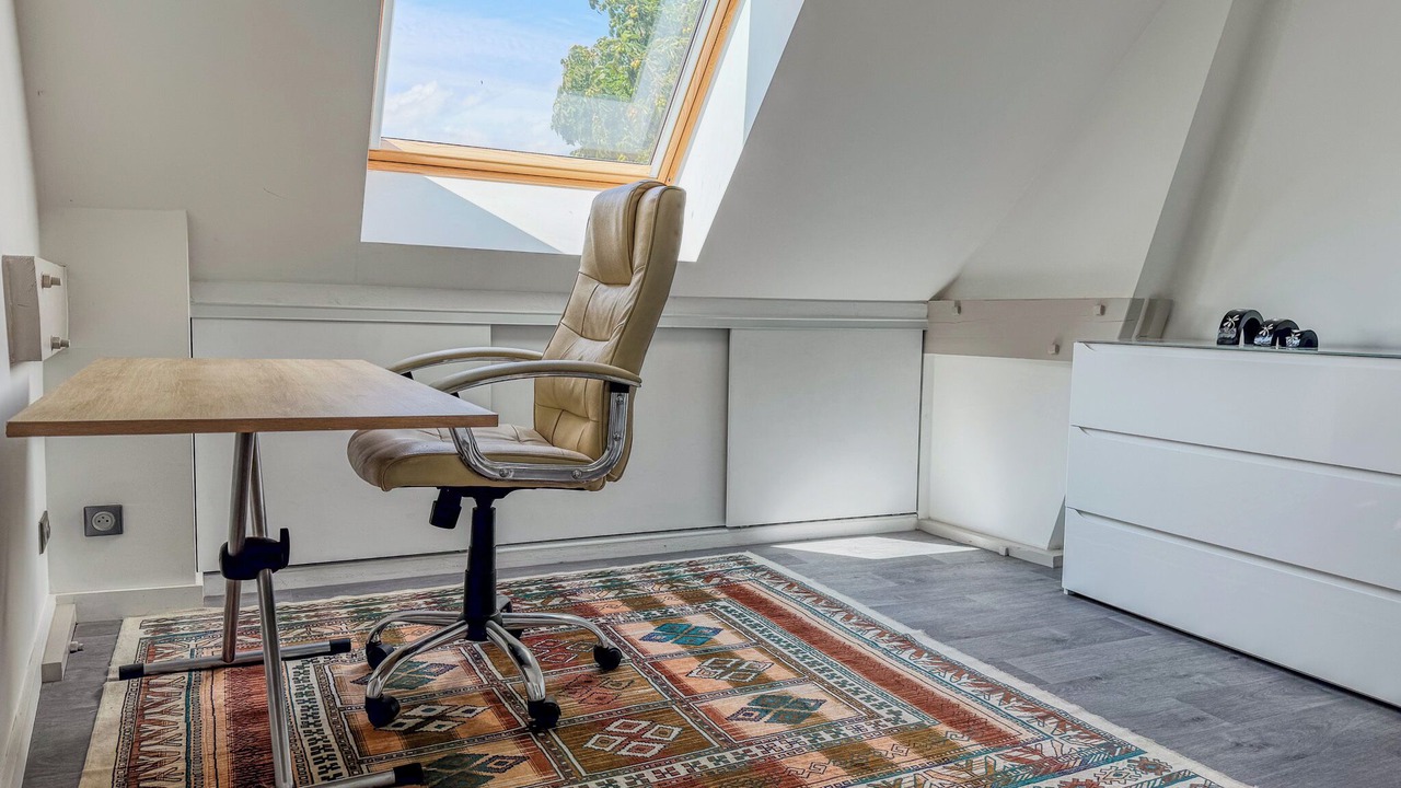 Photo of Others in Sours