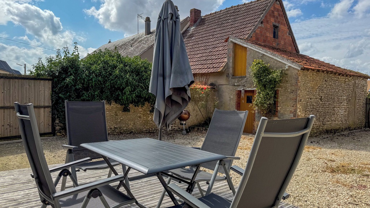 Photo of Outdoor in Sours