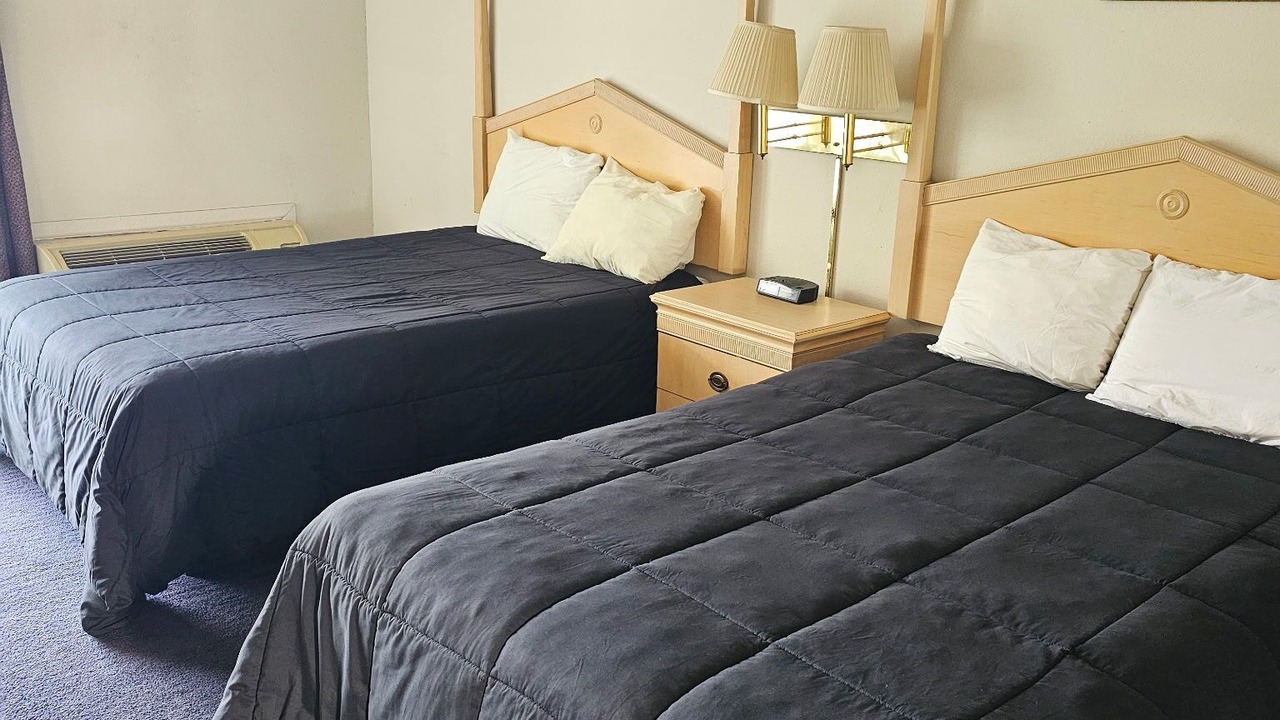 Photo of Bedroom in Parsons