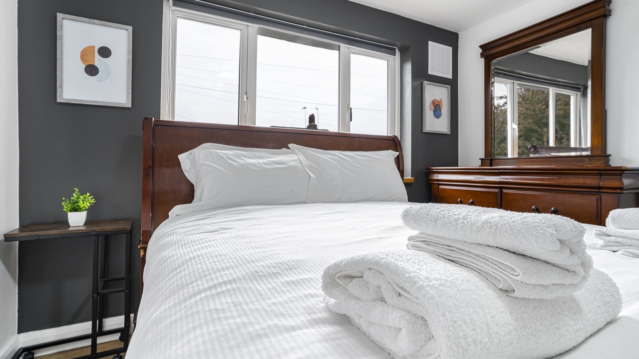 Photo of Others in Luton