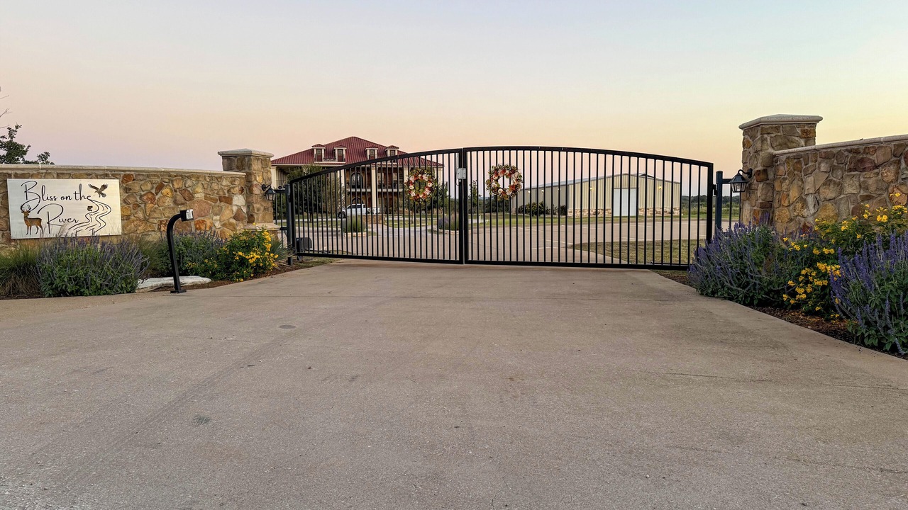 Photo of Outdoor in Llano