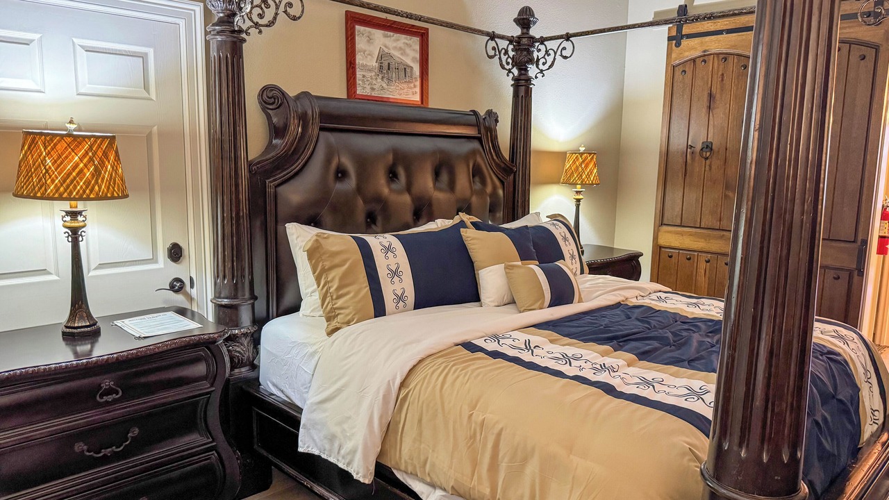 Photo of Bedroom in Llano