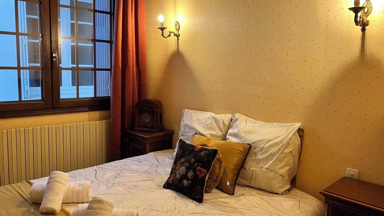 Photo of Bedroom in Villeneuve-sur-Allier