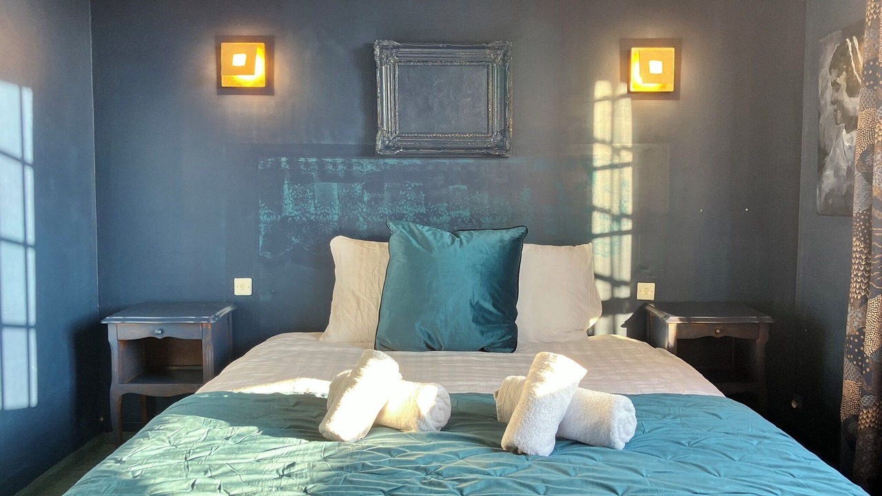 Photo of Bedroom in Villeneuve-sur-Allier