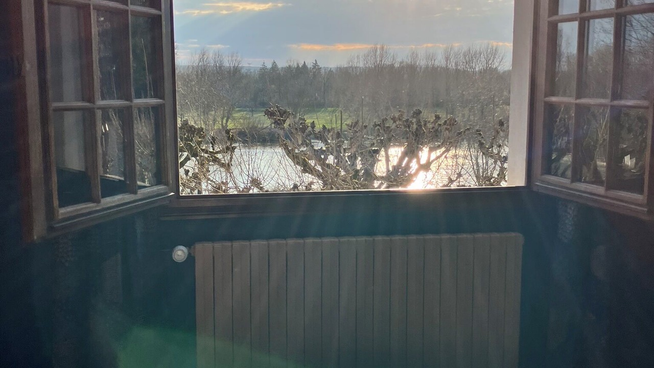 Photo of Bedroom in Villeneuve-sur-Allier
