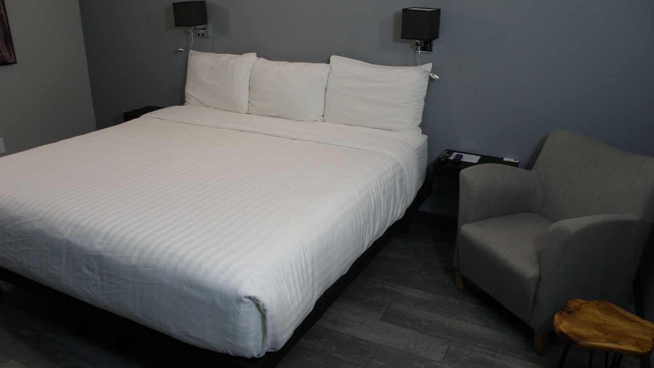 Photo of Bedroom in Saint-Ambroise