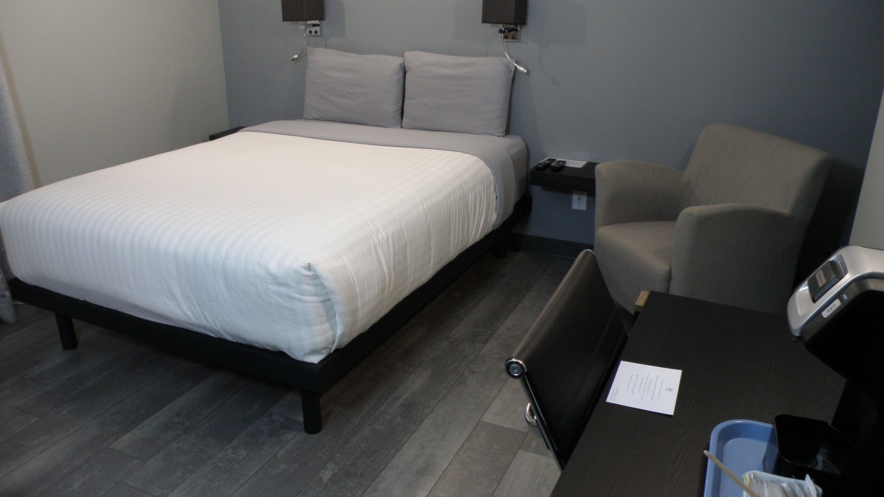 Photo of Bedroom in Saint-Ambroise