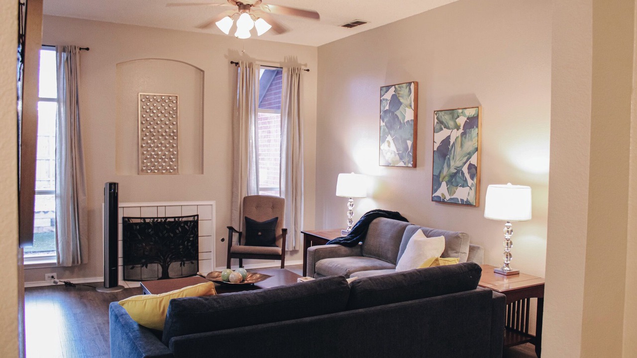 Photo of Livingroom in Lake Dallas